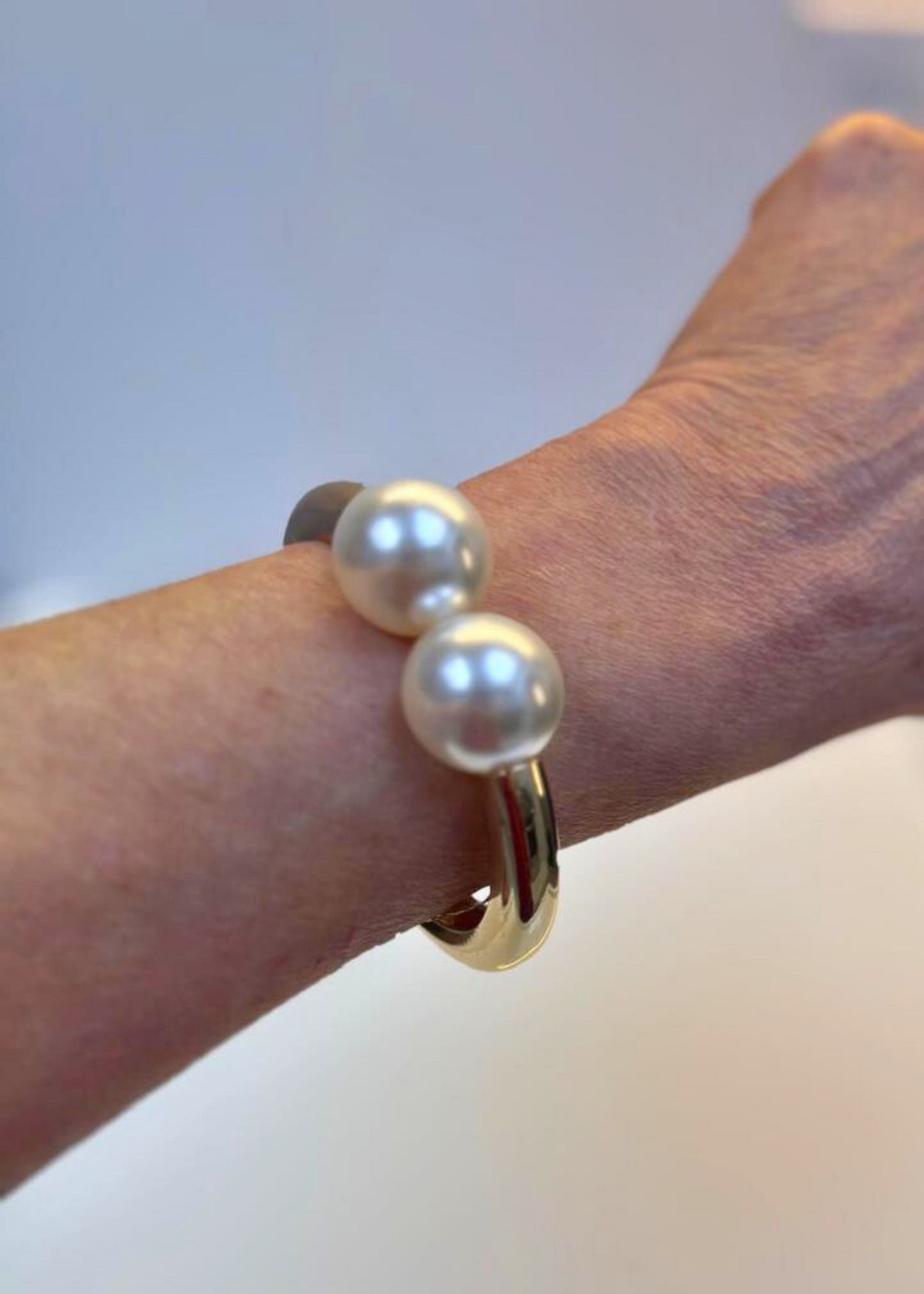 Gold Pearl Bracelet