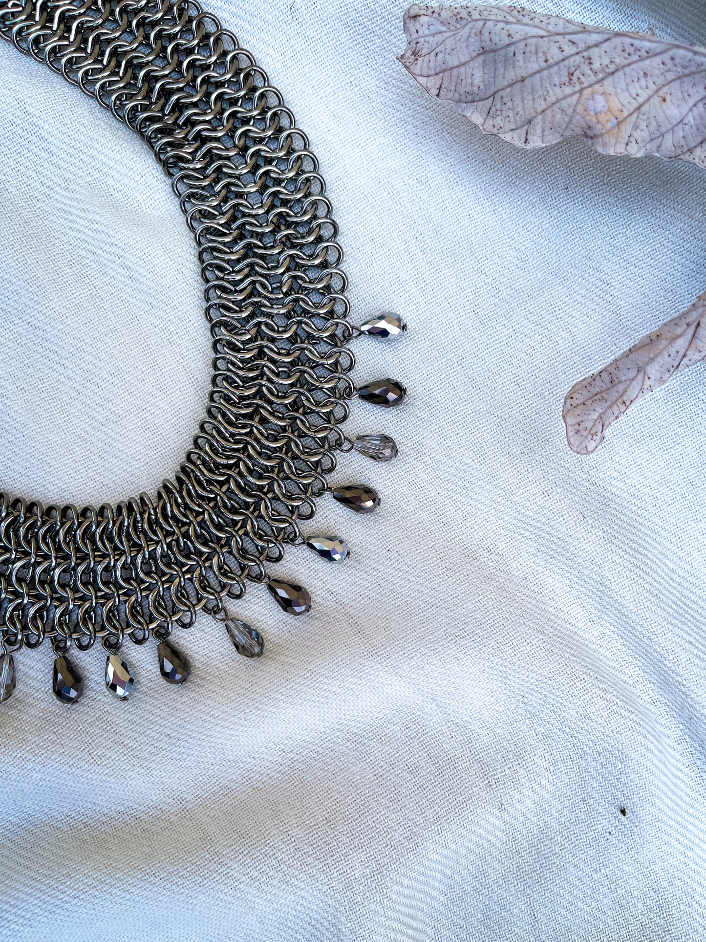 Lace necklace Welcome