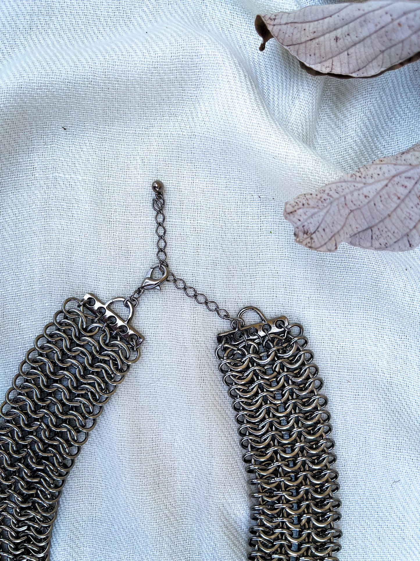 Lace necklace Welcome