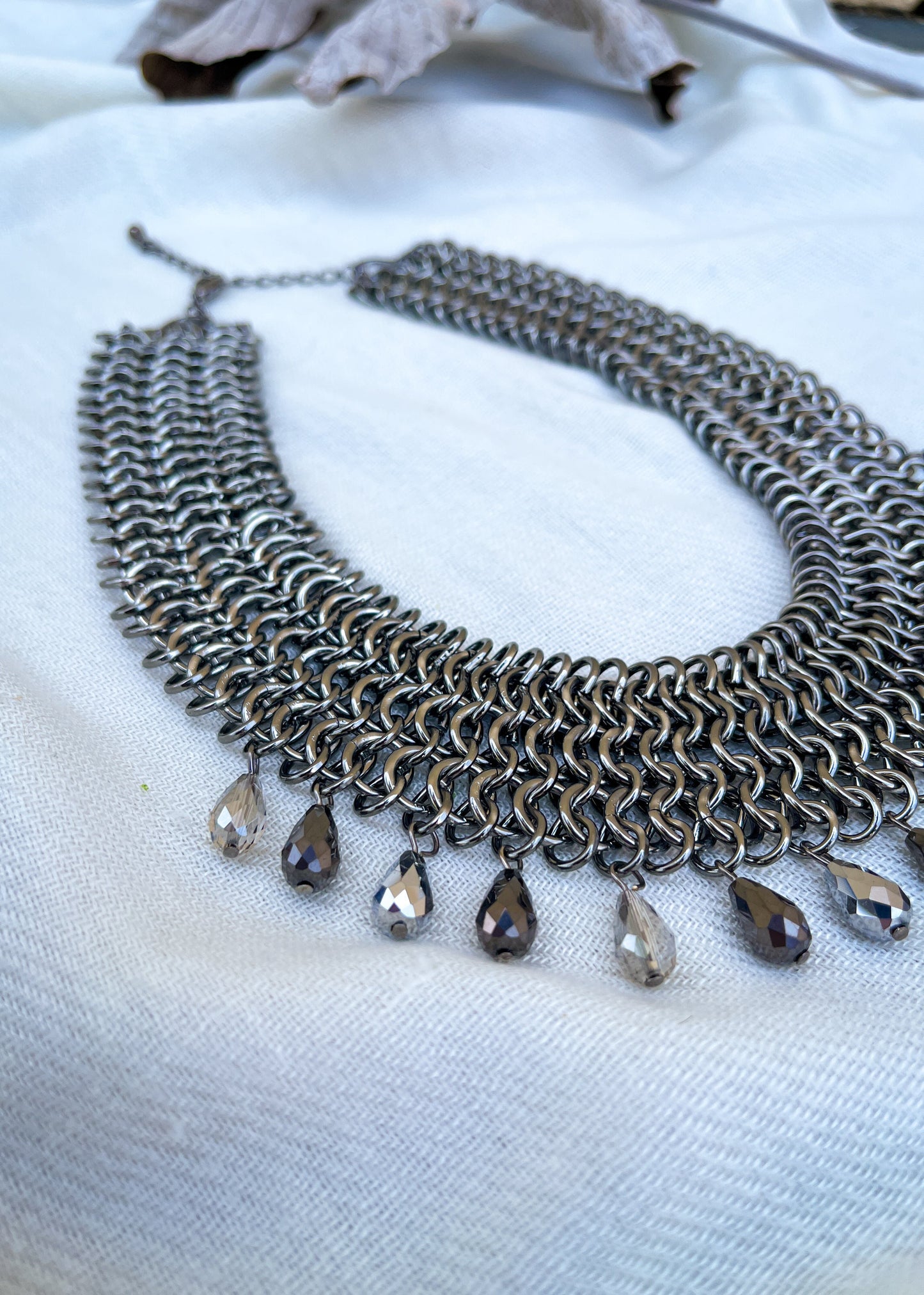 Lace necklace Welcome