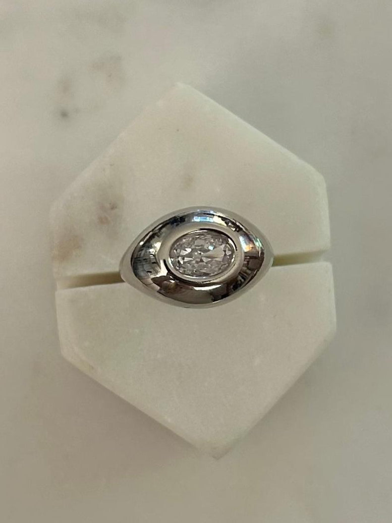 Finger Ring Cocoon adjustable