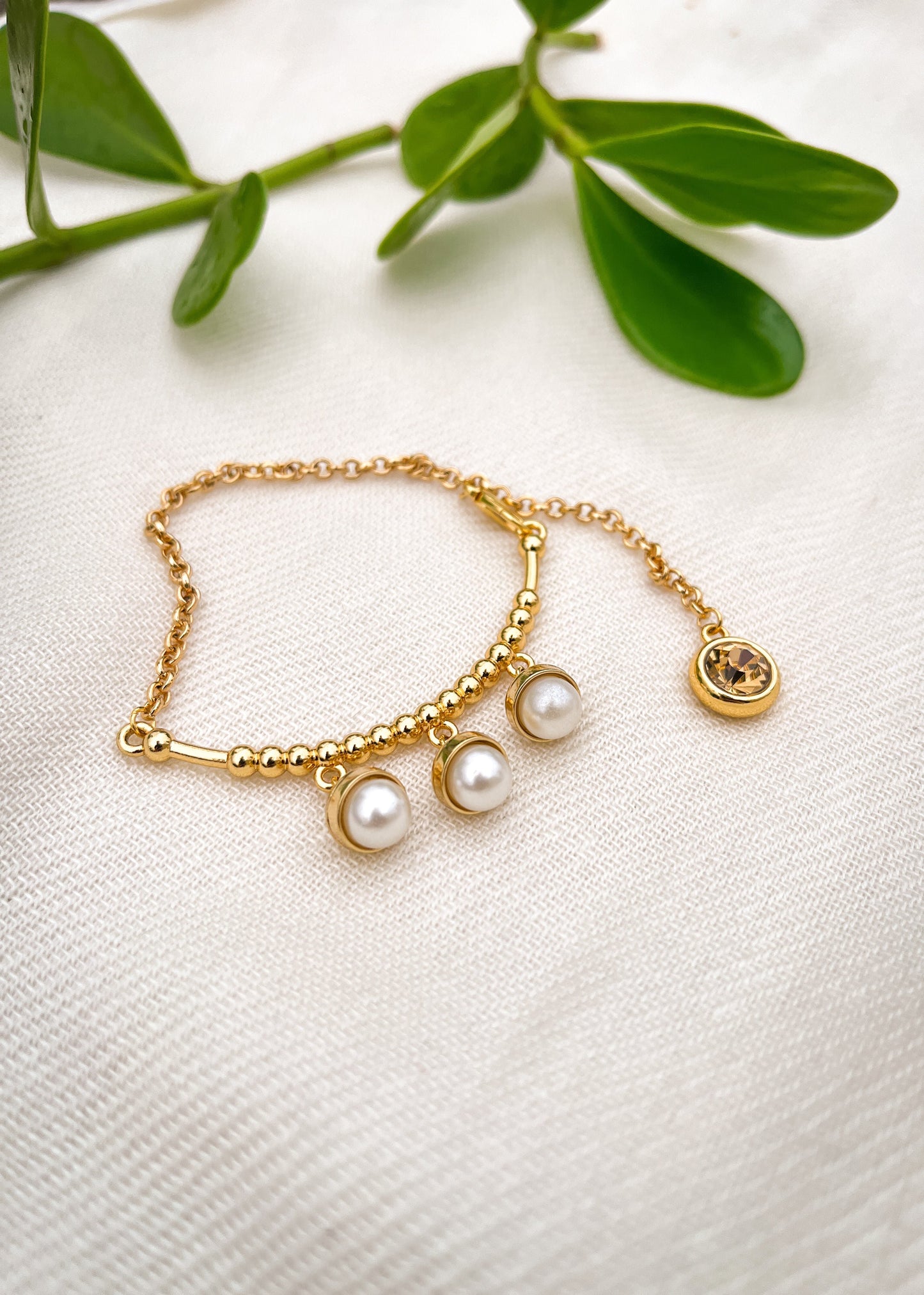 Pearl bracelet Welcome