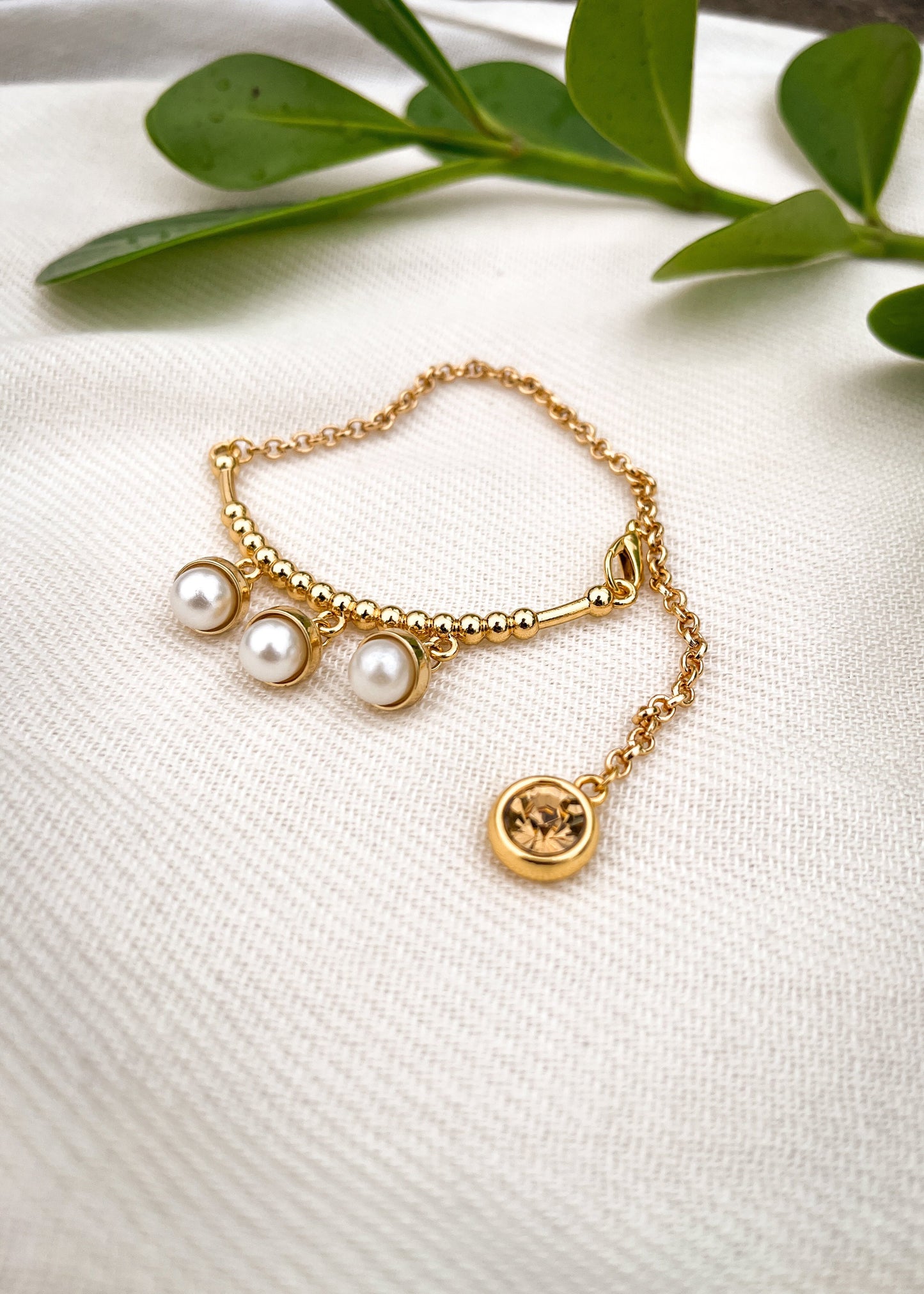 Pearl bracelet Welcome