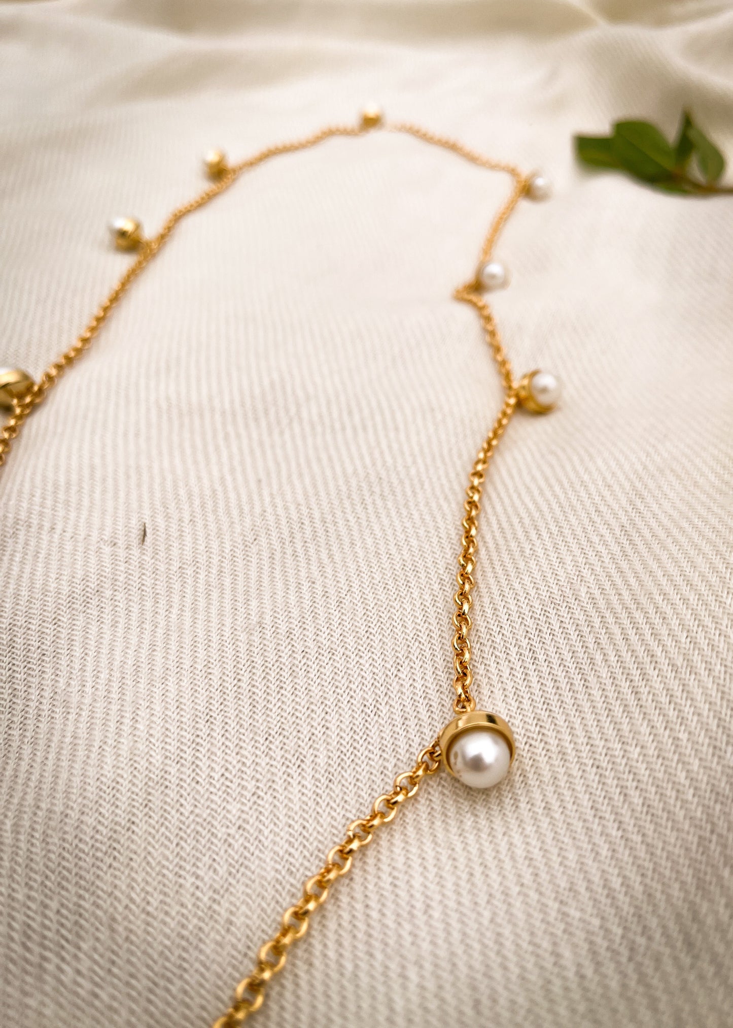 Pearl long necklace Welcome