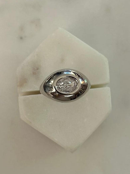 Finger Ring Cocoon adjustable